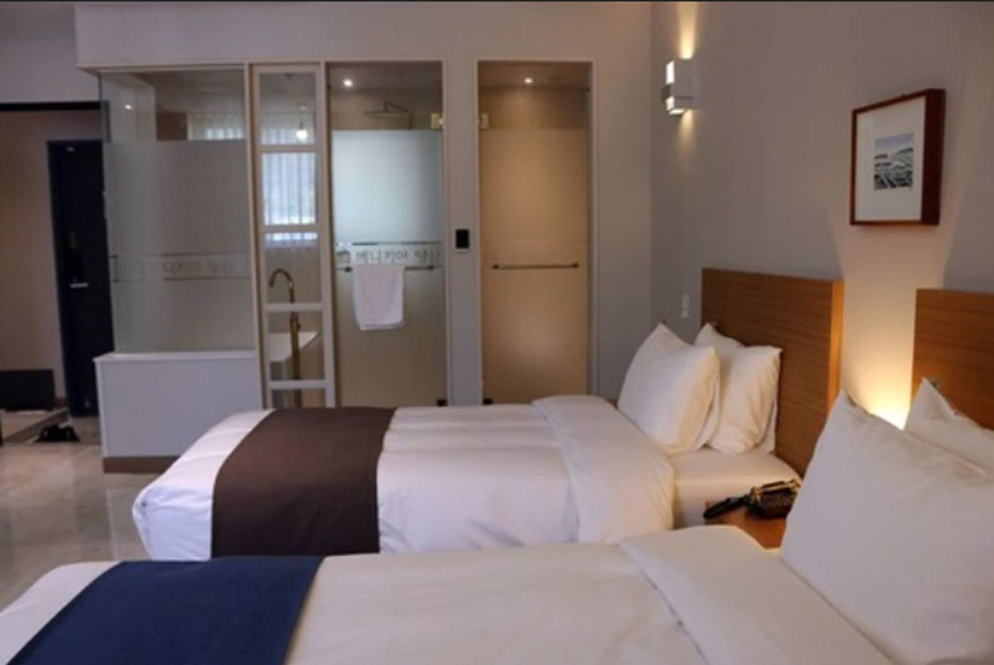Benikea Hotel Yangsan Екстер'єр фото