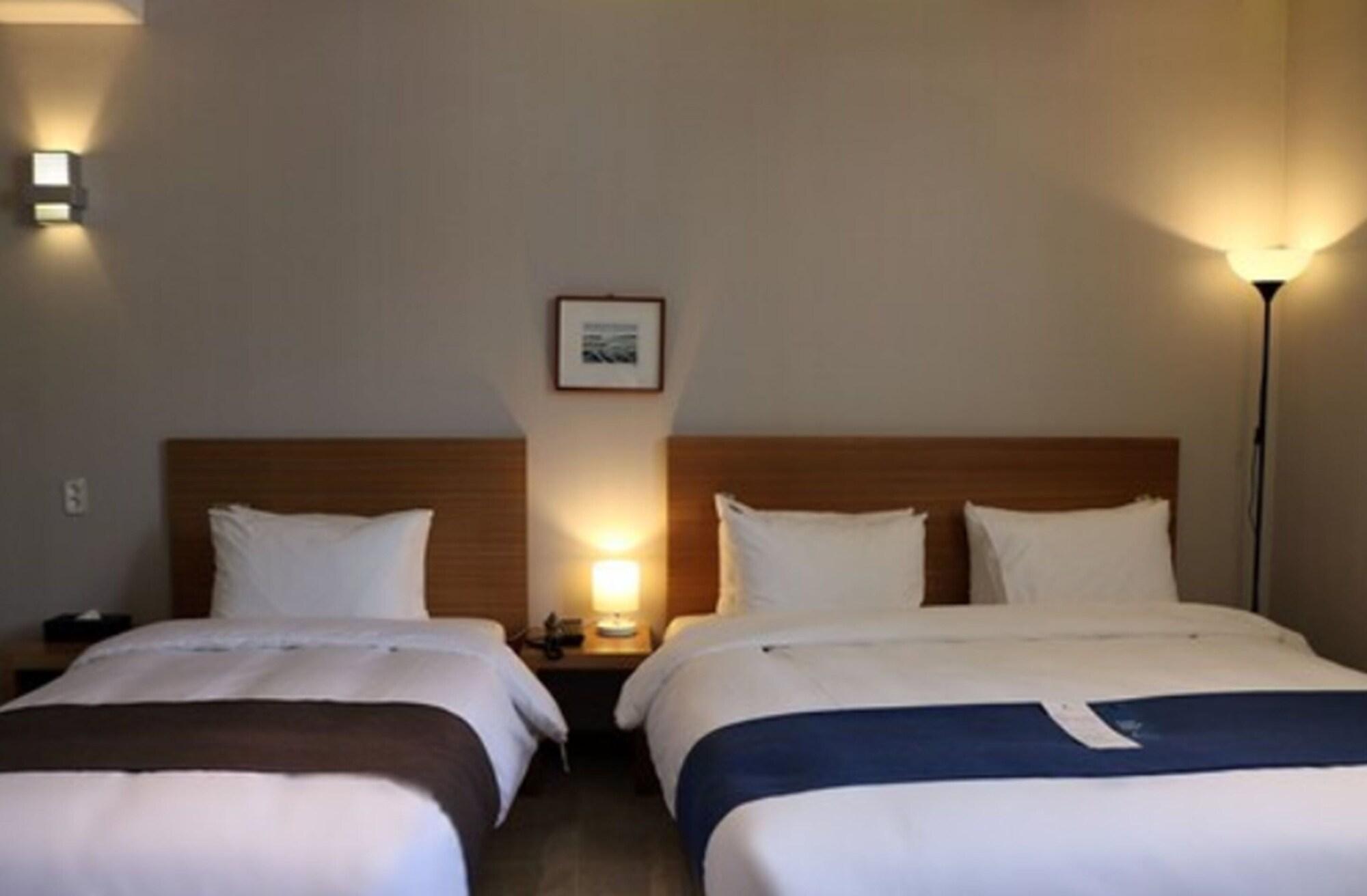 Benikea Hotel Yangsan Екстер'єр фото