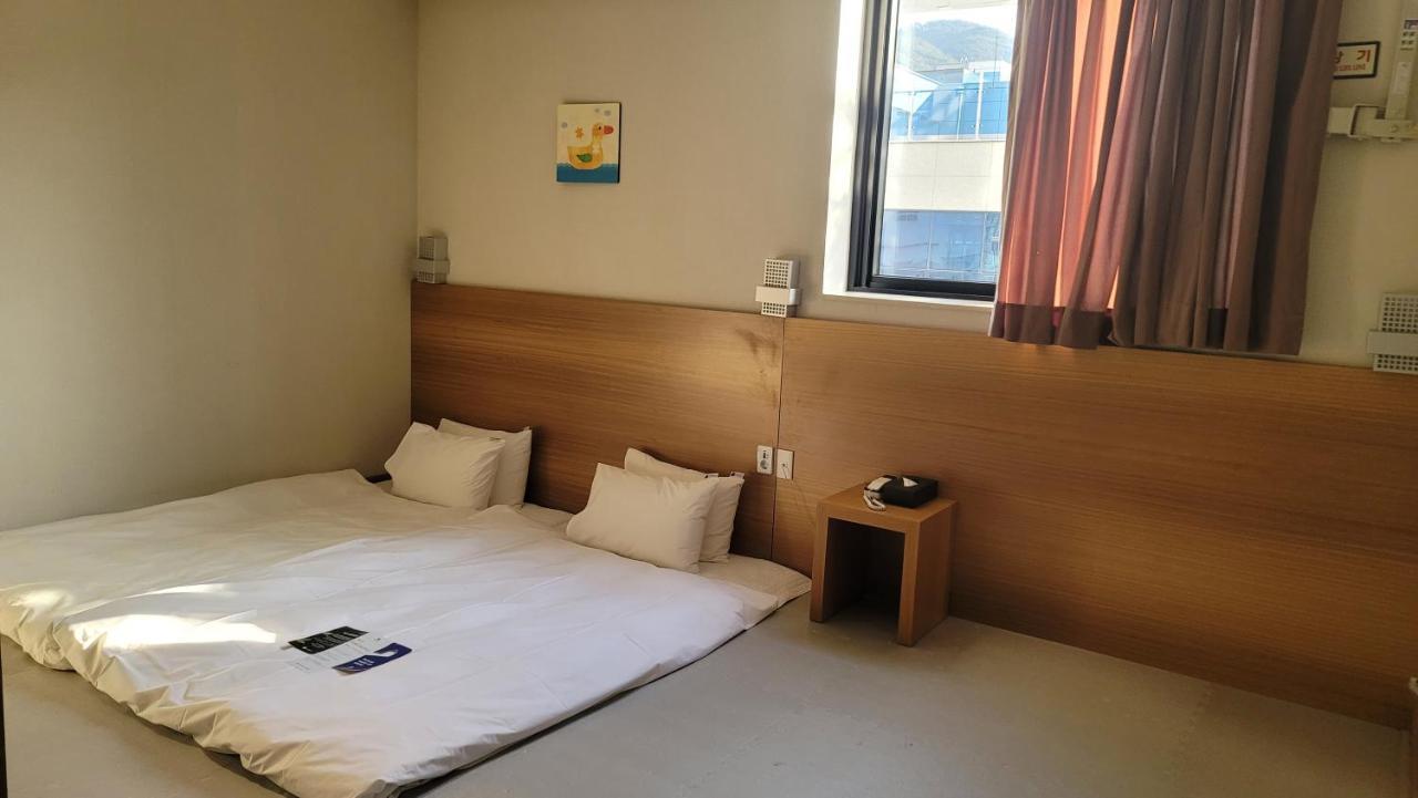 Benikea Hotel Yangsan Екстер'єр фото